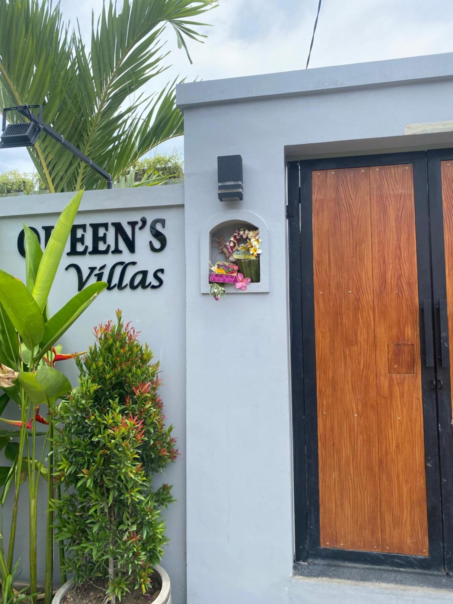 Wisma tamu Queens *